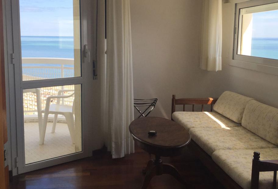 hrsenigallia it camere-vista-mare-senigallia 011